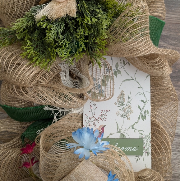 A great beauty gnome/welcome swag wreath - Picture 11 of 17